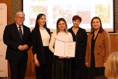 Gala wręczenia Krajowych Certyfikatów Szkoła i Przedszkole Promujące Zdrowie (16) (004)