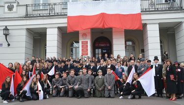 Moja Niepodległa - rekonstrukcja historyczna. I LO w Tomaszowie Mazowieckim