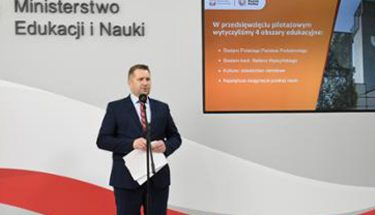 Zdjęcie z konferencji Ministra Edukacji i Nauki
