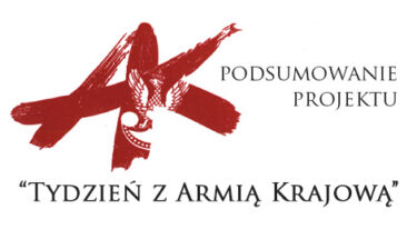 Grafika ze znaczkiem symbolizującym Armię Krajową i napisem: podsumowanie projekty "tydzień z Armią Krajową"