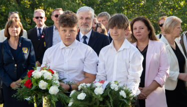 Uroczystość w Szkole Podstawowej im. gen. Władysława Andersa w Nowem