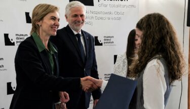 konkurs o losahc dizeci podczas wojny